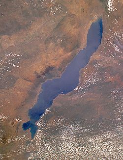 250px-lake_malawi_seen_from_orbit